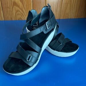 OTBT Black White Wedge 8 Teresa Sandal wrap Strappy